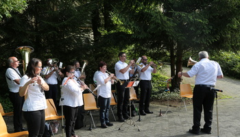 Blasskapelle spielt am Wallfahrtsort